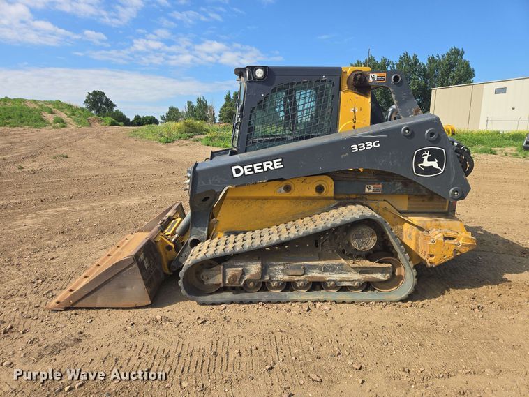 image for item DP8986 2021 John Deere 333G tracked skid steer loader