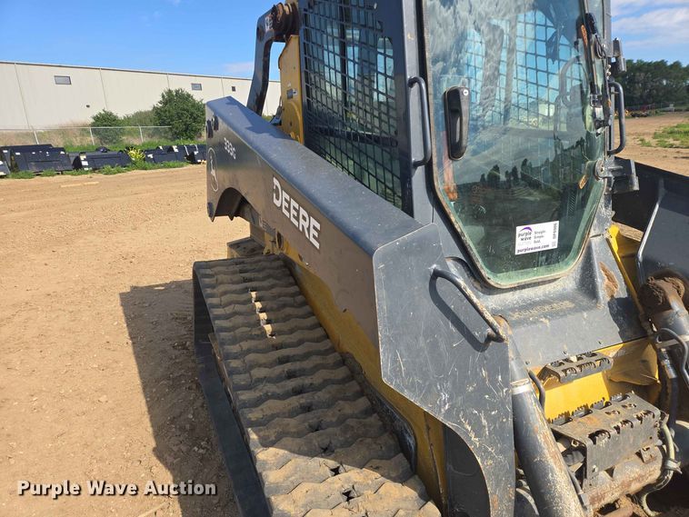image for item DP8986 2021 John Deere 333G tracked skid steer loader