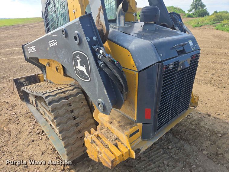 image for item DP8986 2021 John Deere 333G tracked skid steer loader