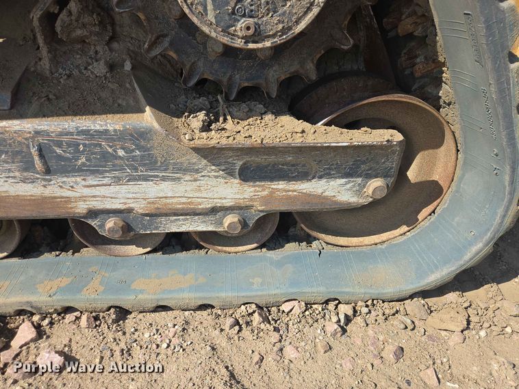 image for item DP8986 2021 John Deere 333G tracked skid steer loader