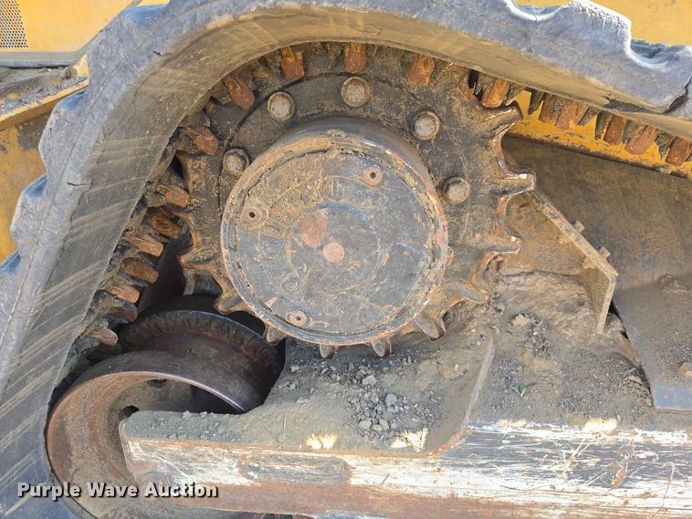 image for item DP8986 2021 John Deere 333G tracked skid steer loader