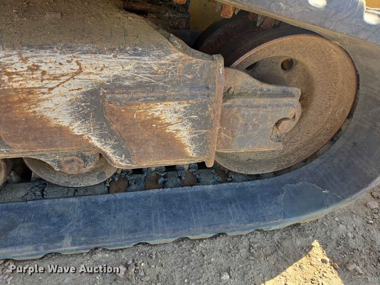 image for item DP8986 2021 John Deere 333G tracked skid steer loader
