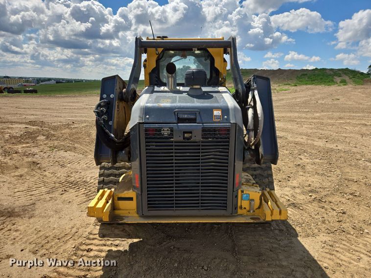image for item DP8987 2022 John Deere 333G tracked skid steer loader