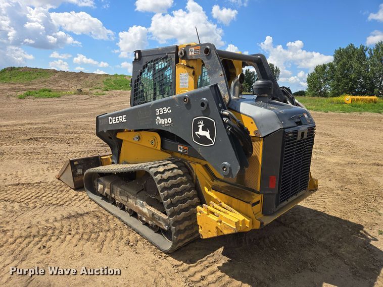 image for item DP8987 2022 John Deere 333G tracked skid steer loader