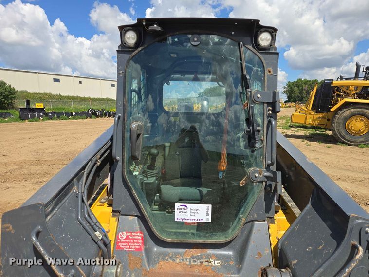image for item DP8987 2022 John Deere 333G tracked skid steer loader