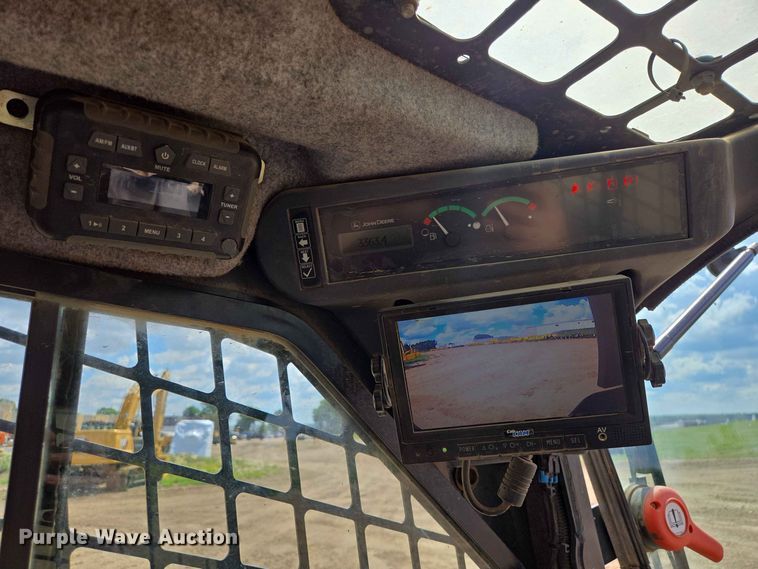 image for item DP8987 2022 John Deere 333G tracked skid steer loader