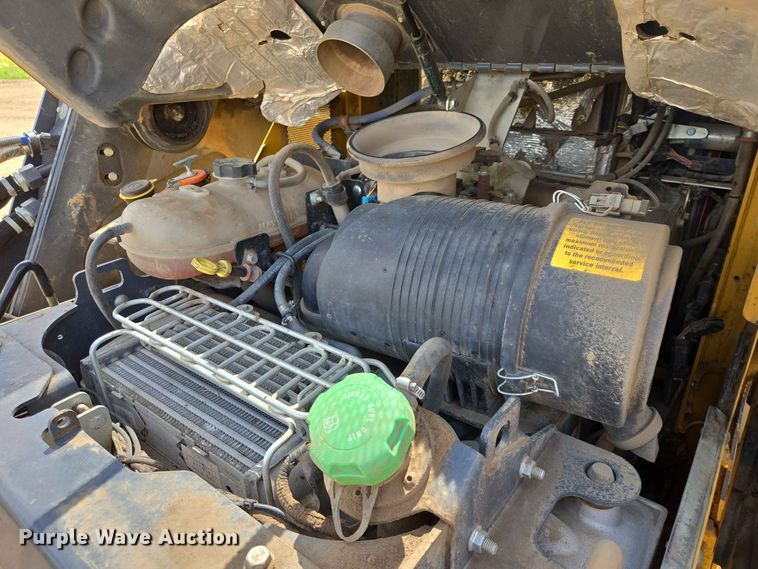 image for item DP8987 2022 John Deere 333G tracked skid steer loader