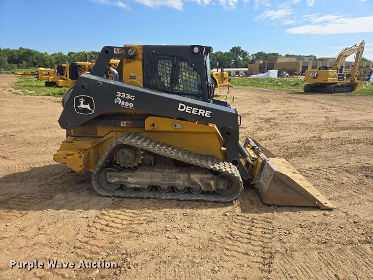 image for item DP8988 2022 John Deere 333G tracked skid steer loader