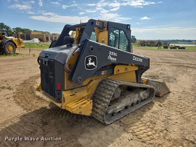 image for item DP8988 2022 John Deere 333G tracked skid steer loader