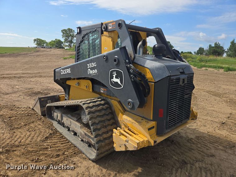 image for item DP8988 2022 John Deere 333G tracked skid steer loader