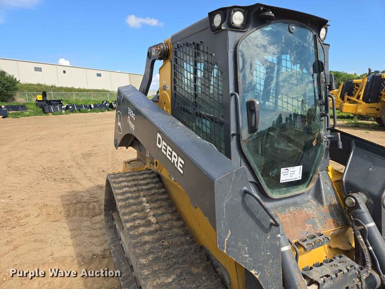 image for item DP8988 2022 John Deere 333G tracked skid steer loader