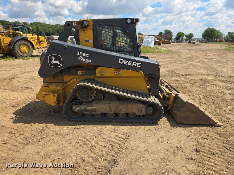 image for item DP8989 2022 John Deere 333G tracked skid steer loader