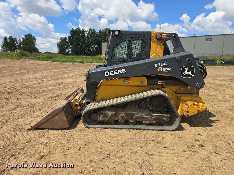 image for item DP8989 2022 John Deere 333G tracked skid steer loader