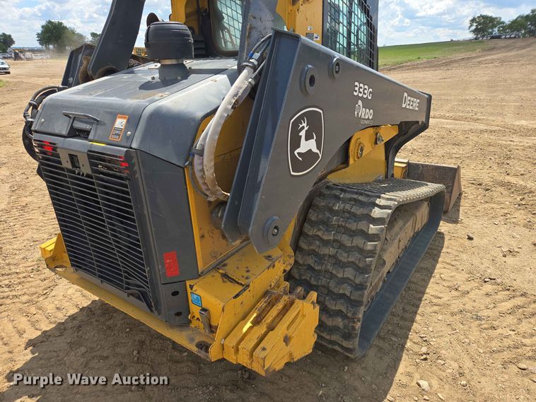 image for item DP8989 2022 John Deere 333G tracked skid steer loader