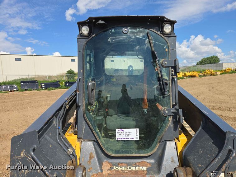image for item DP8990 2022 John Deere 333G tracked skid steer loader