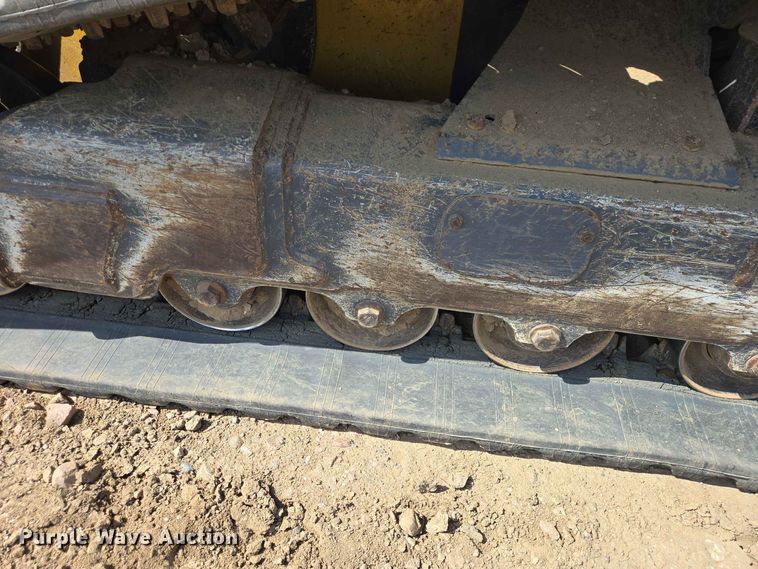 image for item DP8990 2022 John Deere 333G tracked skid steer loader