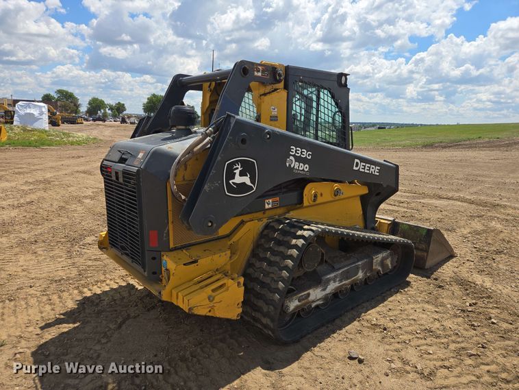 image for item DP8991 2022 John Deere 333G tracked skid steer loader