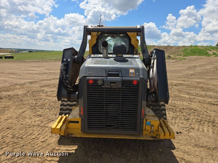 image for item DP8991 2022 John Deere 333G tracked skid steer loader