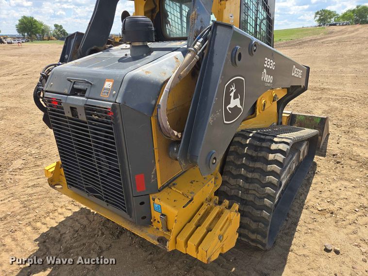 image for item DP8991 2022 John Deere 333G tracked skid steer loader