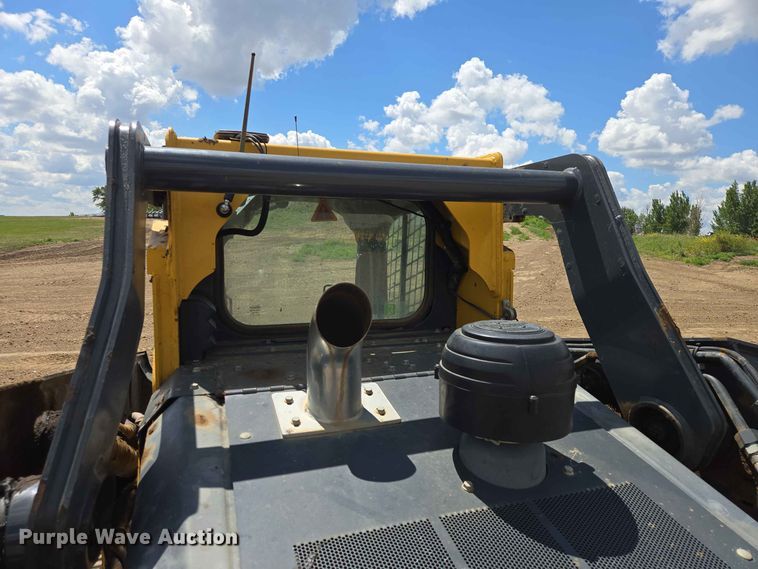 image for item DP8991 2022 John Deere 333G tracked skid steer loader