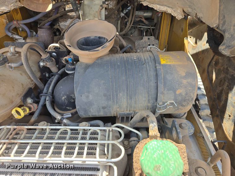 image for item DP8991 2022 John Deere 333G tracked skid steer loader
