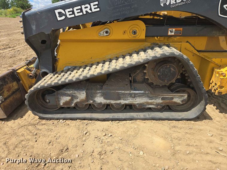 image for item DP8991 2022 John Deere 333G tracked skid steer loader
