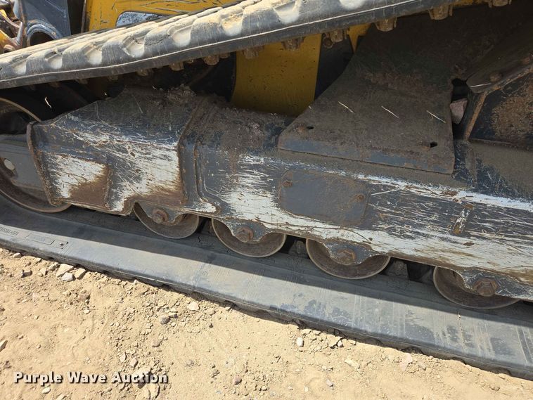 image for item DP8991 2022 John Deere 333G tracked skid steer loader
