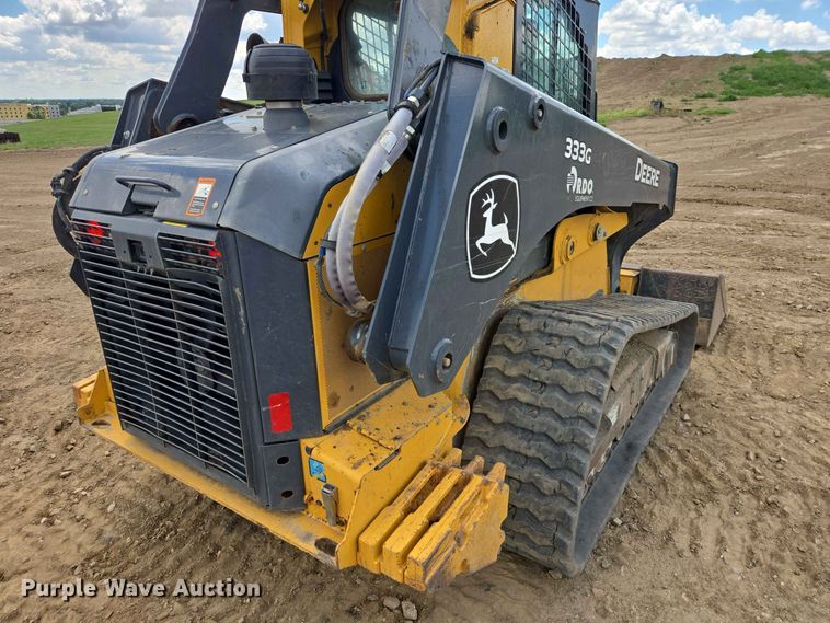 image for item DP8992 2022 John Deere 333G tracked skid steer loader