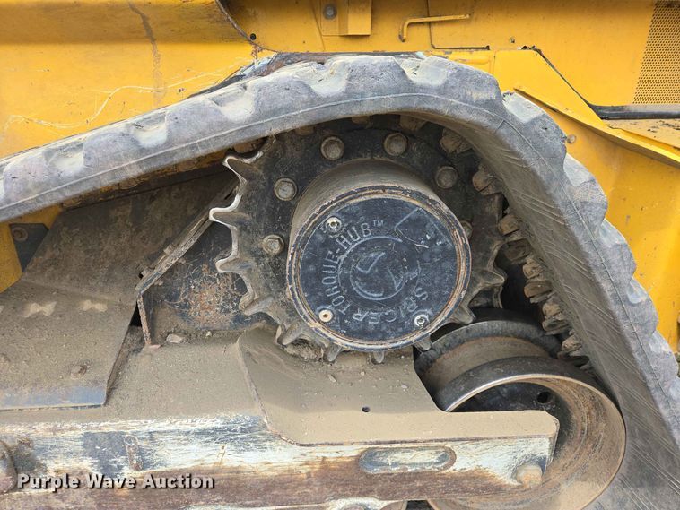 image for item DP8992 2022 John Deere 333G tracked skid steer loader