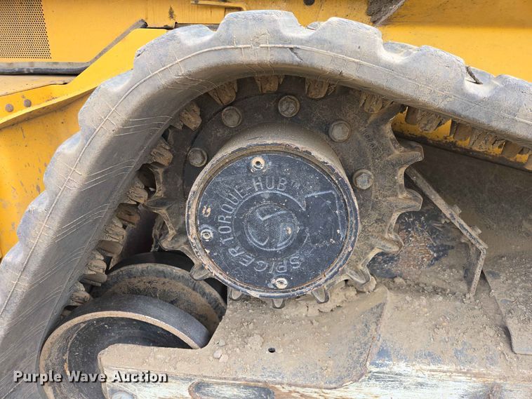 image for item DP8992 2022 John Deere 333G tracked skid steer loader