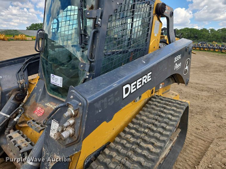 image for item DP8993 2022 John Deere 333G tracked skid steer loader
