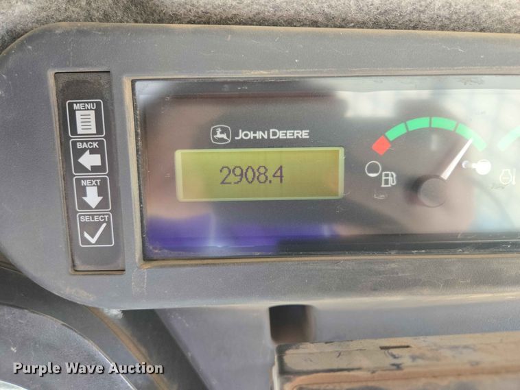 image for item DP8993 2022 John Deere 333G tracked skid steer loader