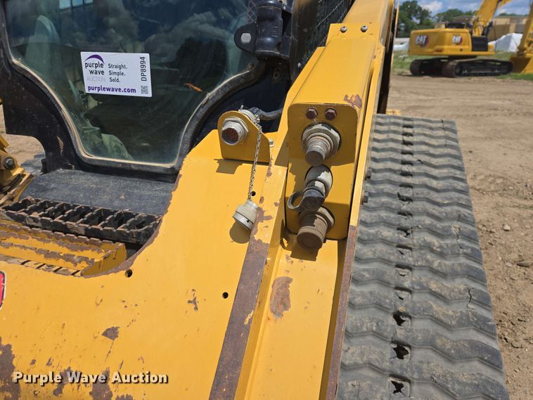 image for item DP8994 2020 Caterpillar 299D3 tracked skid steer loader