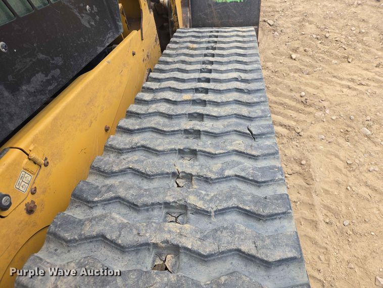 image for item DP8994 2020 Caterpillar 299D3 tracked skid steer loader
