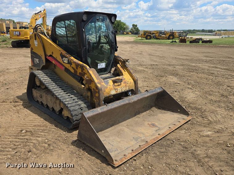image for item DP8995 2012 Caterpillar 279C tracked skid steer loader