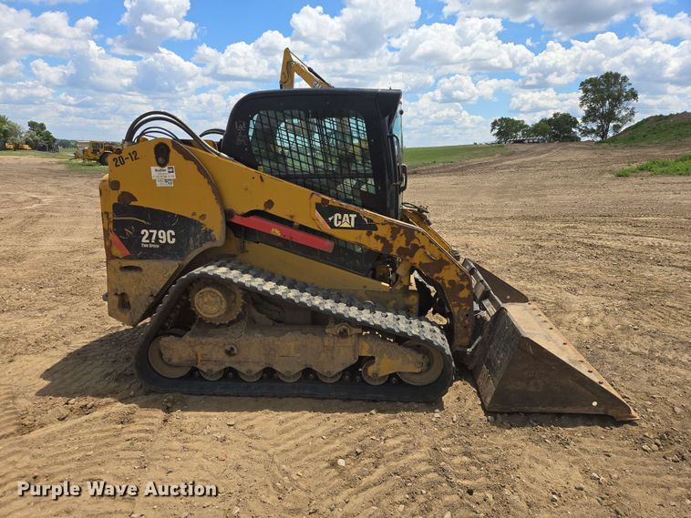 image for item DP8995 2012 Caterpillar 279C tracked skid steer loader