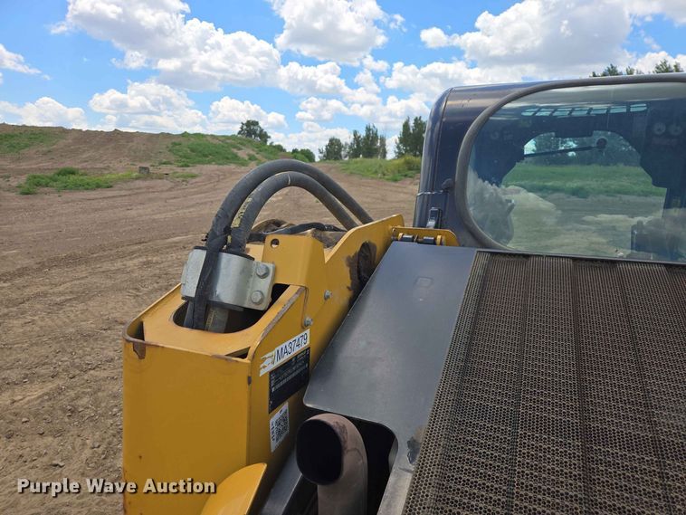 image for item DP8995 2012 Caterpillar 279C tracked skid steer loader