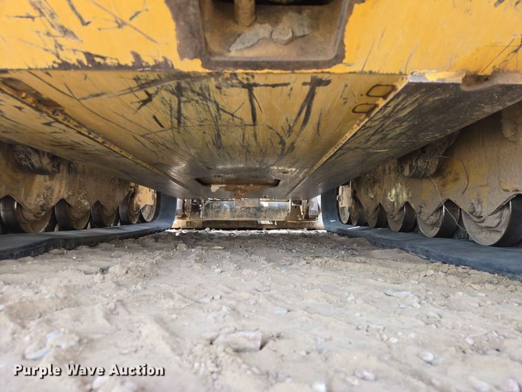 image for item DP8995 2012 Caterpillar 279C tracked skid steer loader