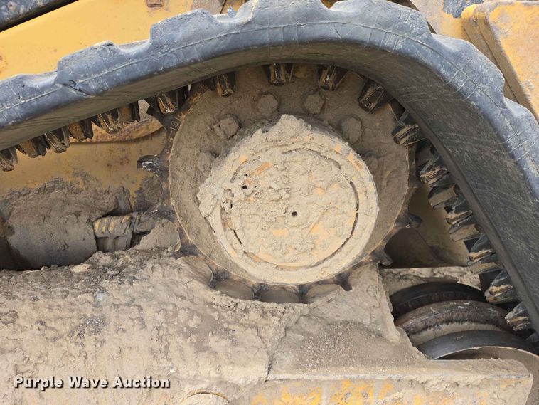 image for item DP8995 2012 Caterpillar 279C tracked skid steer loader