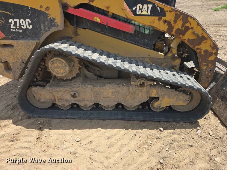 image for item DP8995 2012 Caterpillar 279C tracked skid steer loader