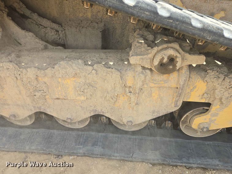 image for item DP8995 2012 Caterpillar 279C tracked skid steer loader