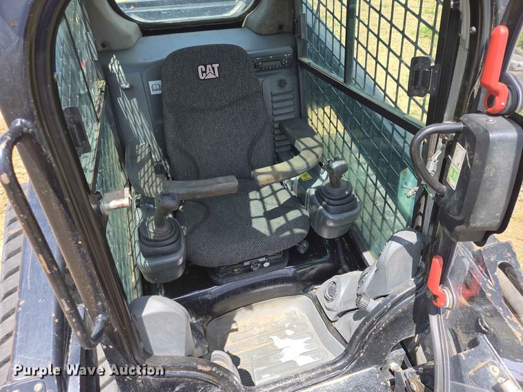 image for item DP8996 2014 Caterpillar 299DXHP tracked skid steer loader