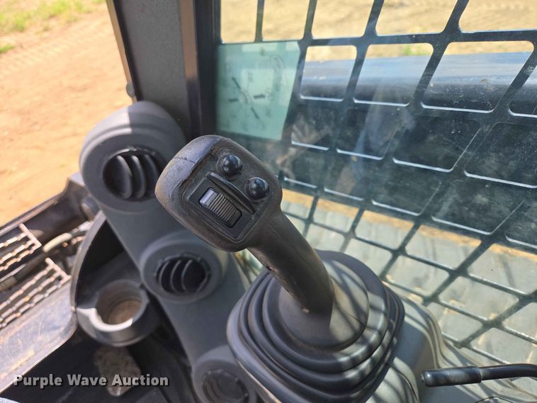 image for item DP8996 2014 Caterpillar 299DXHP tracked skid steer loader