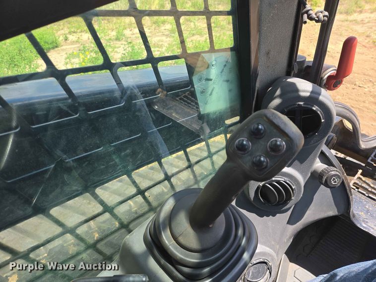 image for item DP8996 2014 Caterpillar 299DXHP tracked skid steer loader