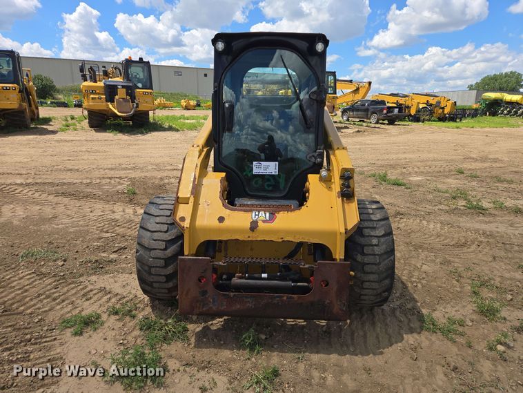 image for item DP8997 2020 Caterpillar 272D3 skid steer loader