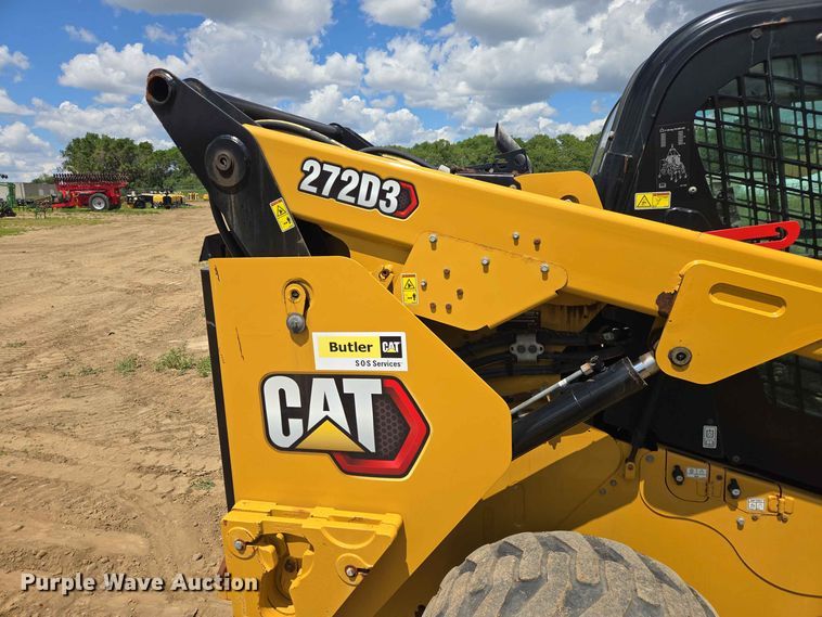 image for item DP8997 2020 Caterpillar 272D3 skid steer loader