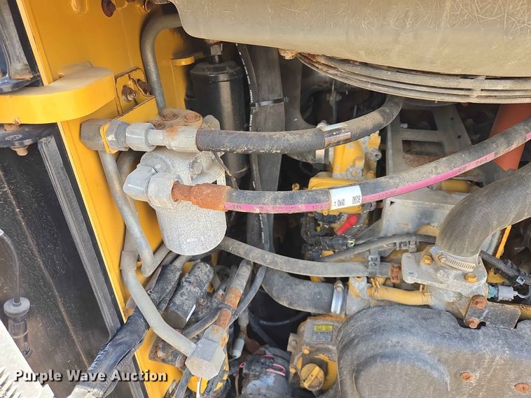 image for item DP8997 2020 Caterpillar 272D3 skid steer loader