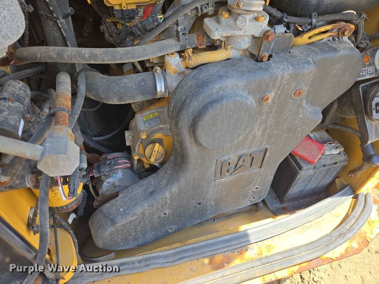 image for item DP8997 2020 Caterpillar 272D3 skid steer loader