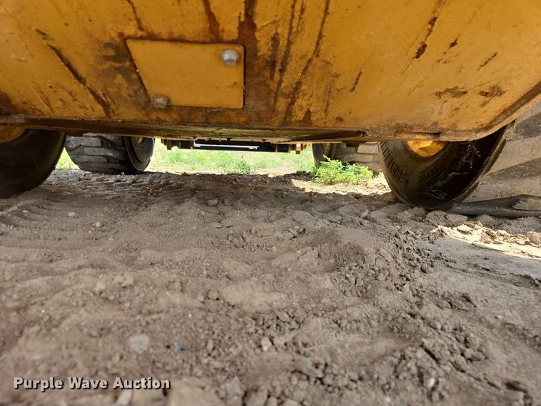 image for item DP8997 2020 Caterpillar 272D3 skid steer loader