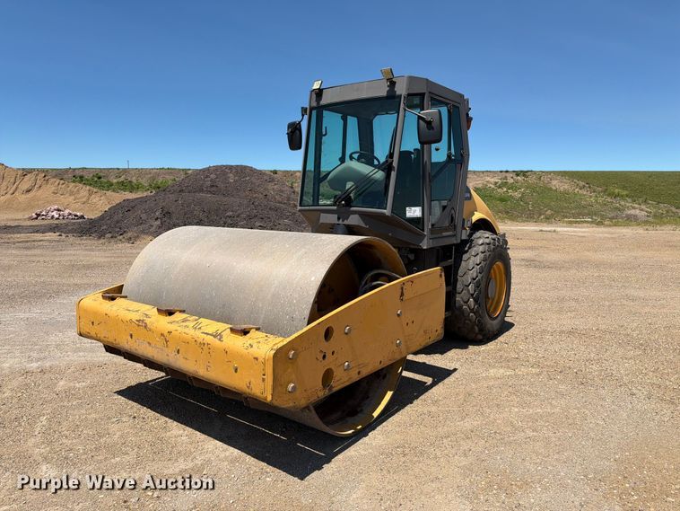image for item DQ0009 2013 Volvo SD115D single drum vibratory roller